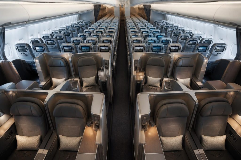 découvrez les plans des sièges et les services proposés par les compagnies aériennes à bord de l'airbus a330-900neo pour un voyage confortable et informé.